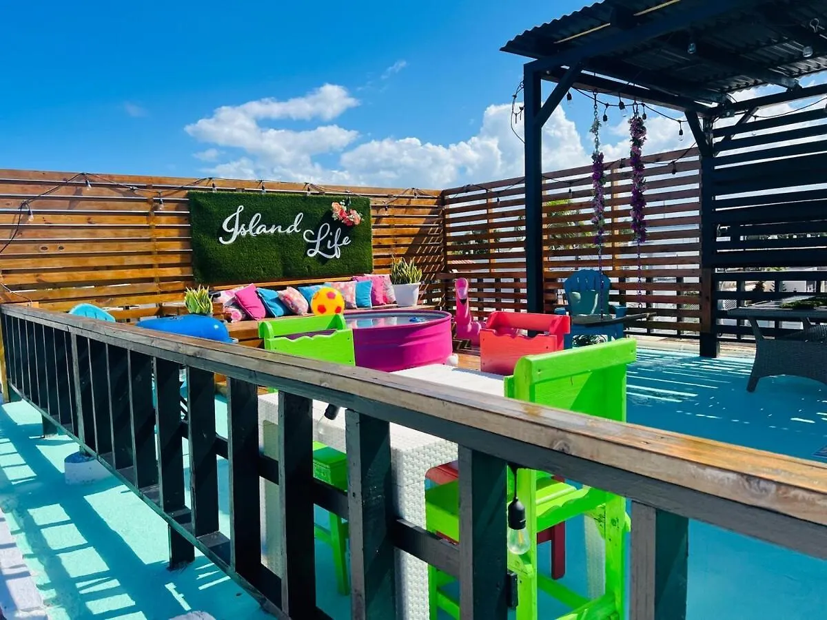 別荘 Isabela Beach House Rooftop Pool 7 Personas